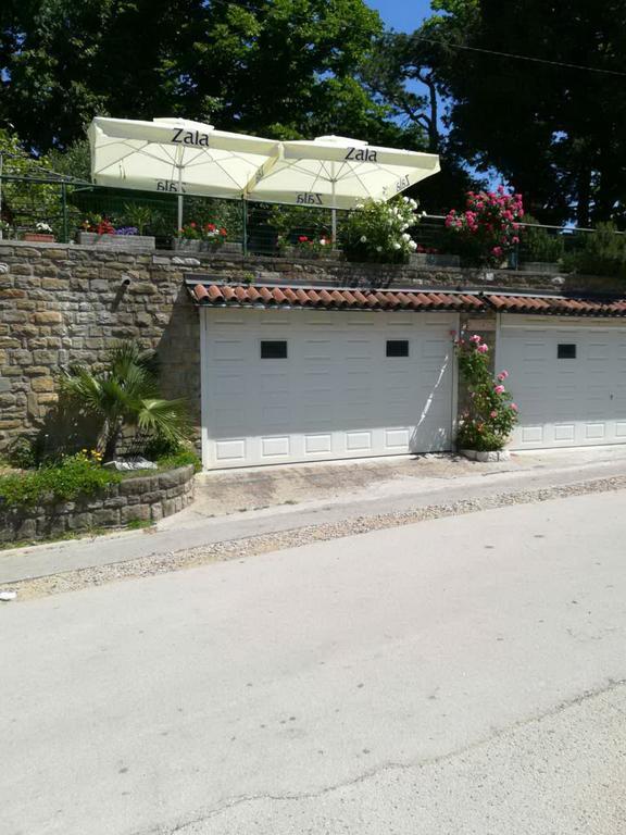 Apartmaji, Sobe - Obzidje