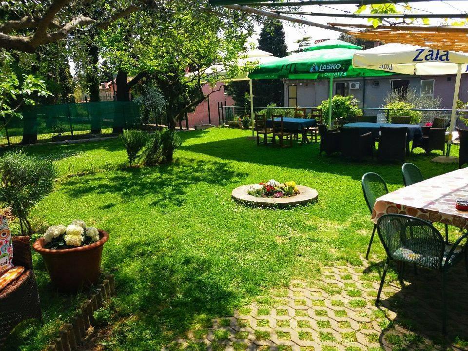 Apartmaji, Sobe - Obzidje