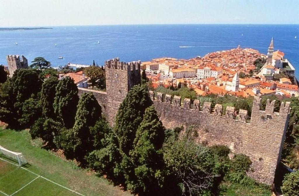 Gasthuis Apartmaji, Sobe - Obzidje Piran